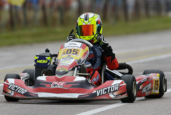 Nationale: Victor Bernier au dessus du lot en finale