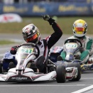 Subaru 400 Racing: Knaepen gagne malgré Lemouneau