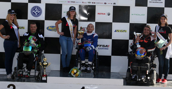 La Secrétaire d’Etat encourage le Handikart