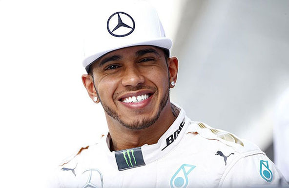 Champion du Monde F1, Lewis Hamilton n&rsquo;a pas oublié le kart