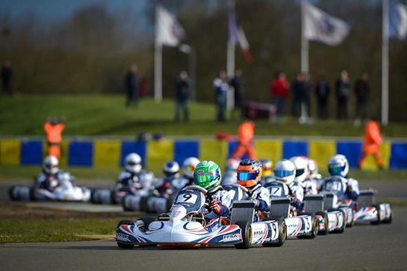 Junior FFSA Academy: Dimanche parfait pour Elliott Vayron