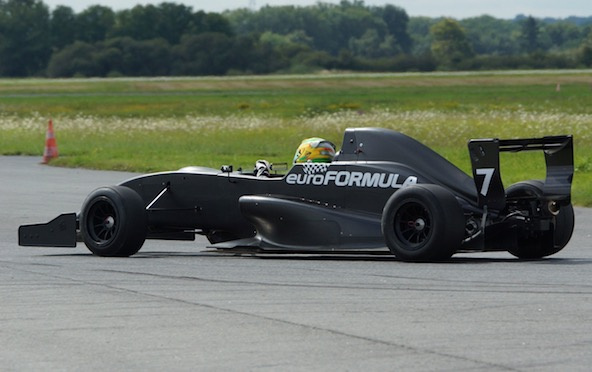 4 stages monoplaces à gagner au Kart Festival !