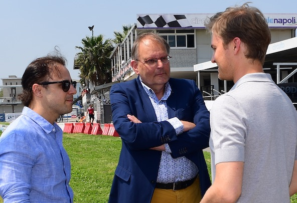 Kees Van de Grint réagit après avoir tiré sa révérence