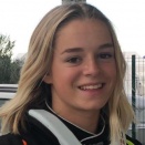 La kartwoman Madeline Boisson prête pour un saut en kart