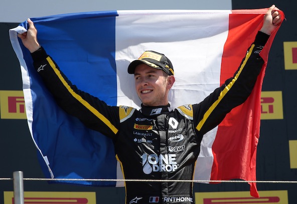 Anthoine Hubert lors de sa victoire en F2 au Paul Ricard en juin dernier (Photo Renault Sport - Photo4 / XPB Images