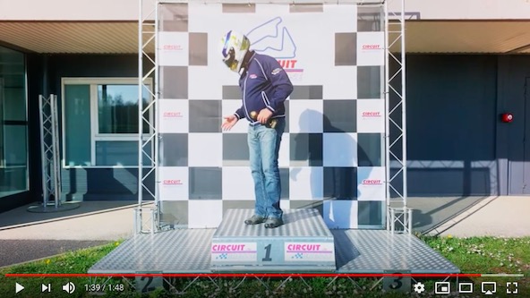 Video-Tout seul au circuit de Bresse