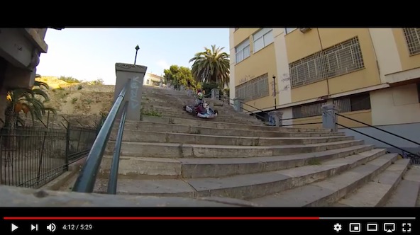 Video spectaculaire en Grece au coeur de la ville de Patras