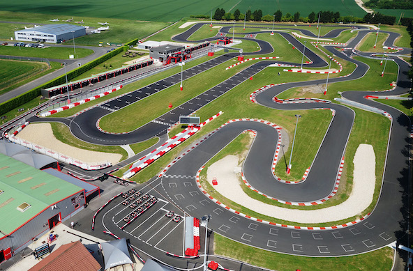 Comme bien d'autres circuits en France, le complexe du Racing Kart de Cormeilles en région parisienne va pouvoir rouvrir.