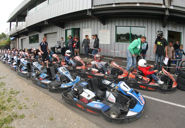 Sélection “Les lycées dans la course” au Karting du Lissartel à Pers