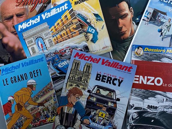 Voici une partie de la collection de BD de Michel Vaillant de notre directeur de publication, Jacky Foulatier. Sa passion pour les sports mécaniques vient aussi de là ...