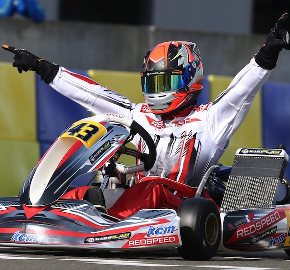 Vainqueur de la Finale Internationale IAME en X30 Master en 2019 (ici au Mans), Johan Renaux a également remporté la Coupe de France KZ2 au Mans en 2017. Il a aussi brillé en Promo, ICA ou même KFS. Vous avez dit éclectique?