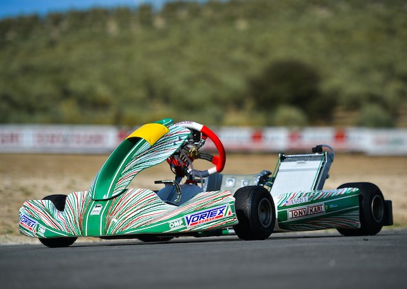 En Espagne, Tony Kart présente la nouvelle livrée de sa carrosserie 2022