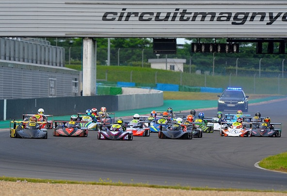 Superkart / Magny-Cours: Julien Goullancourt, des larmes au rire