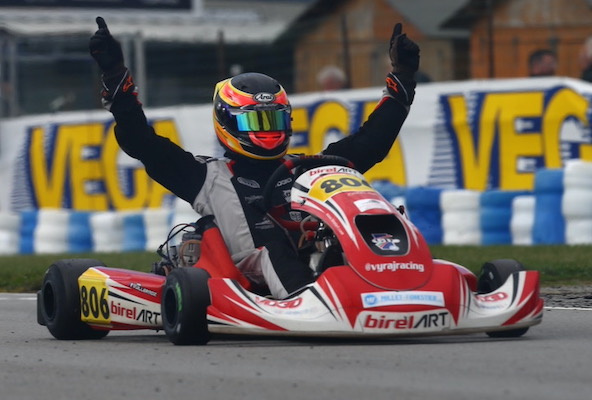 KZ2 Gentleman / Essay: De Gaye chute, Vuillermoz Champion de France !