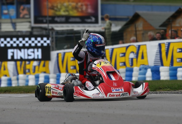 KZ2 Master / Essay: Bondier renverse la situation face à Fiault en finale !