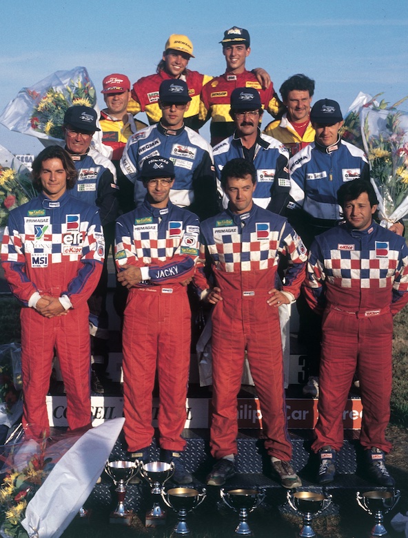 Le podium des 24H en 1993 avec le team 50 de La Manche. De g. à dr., Franck Mettetal, Jackcy Foulatier, François Hurel et Patrick Roujou.