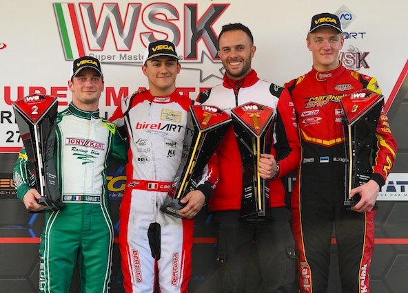 Le podium de la série avec le titre pour Bertuca devant Denner (à g.) et Kajak (à dr.), le vainqueur à Sarno
