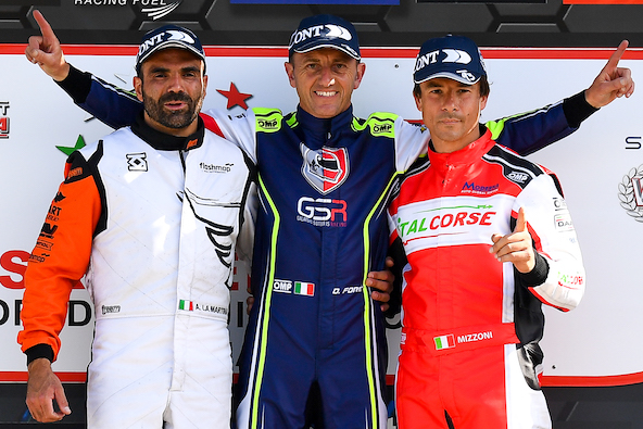 Ce n'était pas le dur à obtenir, mais cela fait un titre de plus au palmarès de Davide Fore (KZ2 Master)