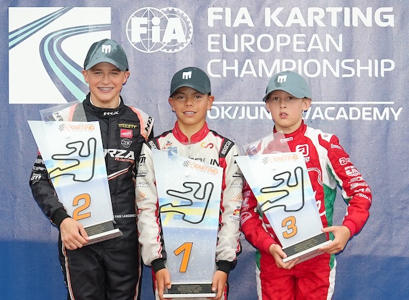 Le podium en Suède de g. à dr., le Champion d'Europe Dries Van Langendonck, Christian Costoya, vice-Champion, et Noah Baglin, meilleur rookie du Championnat