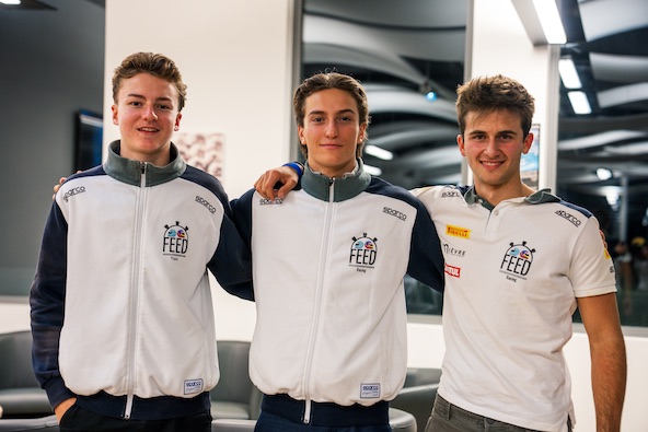 Augustin Bernier, lauréat du Volant en 2023 avec son successeur au centre et l'Andorran Frank Porte Ruiz (à dr.), pilote F4 avec la FFSA Academy en 2024