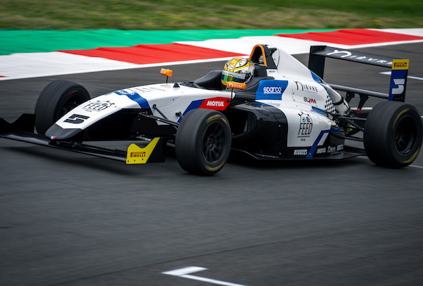 De nombreux kartmen de talent ont choisi le Championnat de France F4 de la FFSA Academy en 2025
