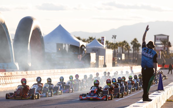 Le départ au drapeau de Las Vegas n'a pas réussi à Senna Van Walstijn en finale, mais son rival Markus Kajak (à g.) n'a pas gagné non plus.