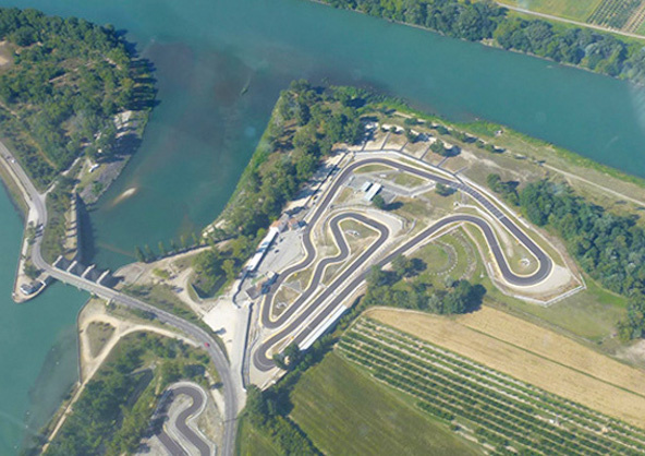 La Formule 20.000 démarre en fanfare à Soucy puis Angerville et sera de la fête à Valence pour le Grand Prix des 50 ans à la Pentecôte