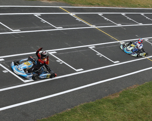 NSK / Angerville: Normann Crochet concrétise en Rotax Master