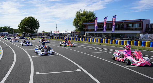Grille de départ de la finale TTI Carbone, avec des positions décalées, comme en F1