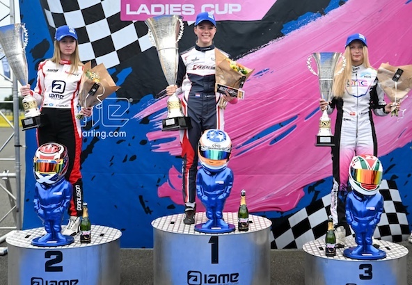 Podium Ladies Cup