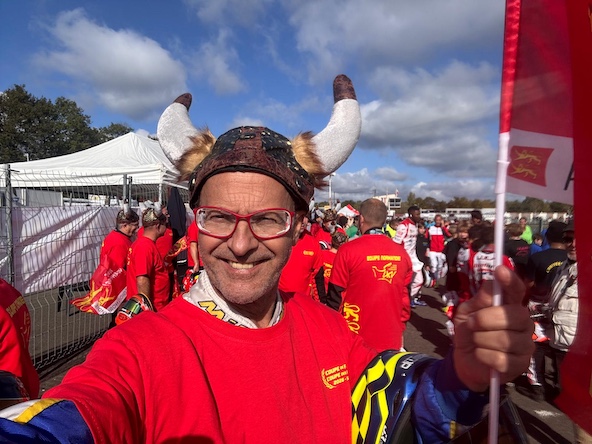 Pilote, photographe, directeur de publication ou organisateur: quel rôle principal jouait Jacky Foulatier à Salbris. A vous de deviner...