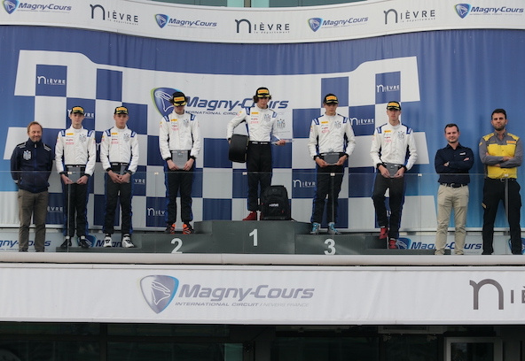 Léni Robillot Lagache au cœur de la magie de la finale du Volant Feed Racing